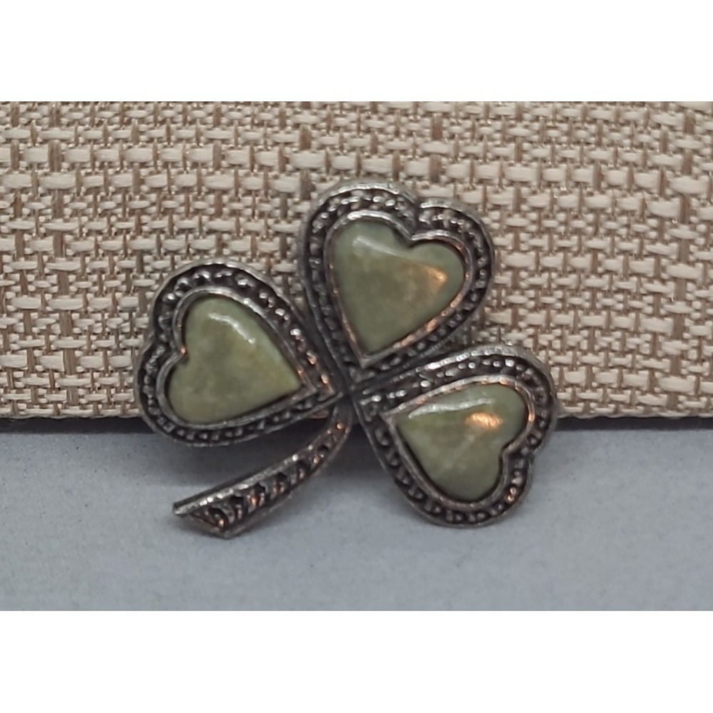 Vintage Shamrock Brooch Silver Tone Green Heart Stone Clover Pin